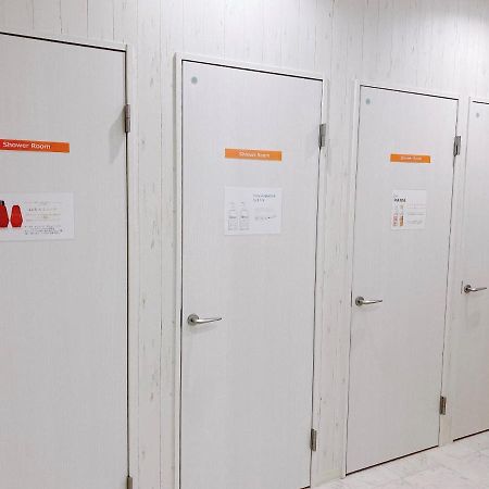Gate 80 Vandrehjem Osaka Eksteriør billede